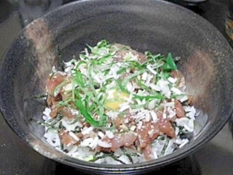 ガッツリいける!? 鯵ユッケ風丼☆